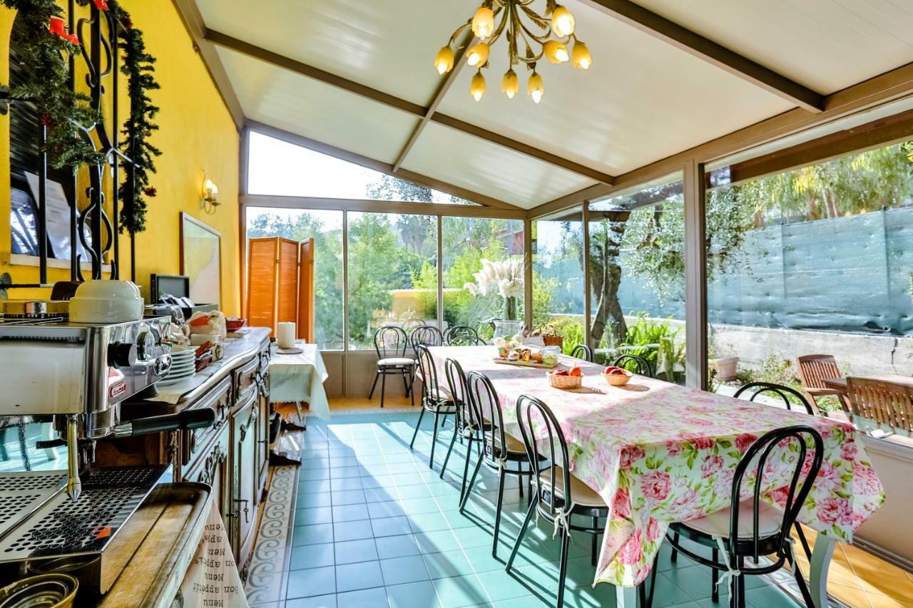 Ca De Rossana Bed&Breakfast San Remo Exterior foto