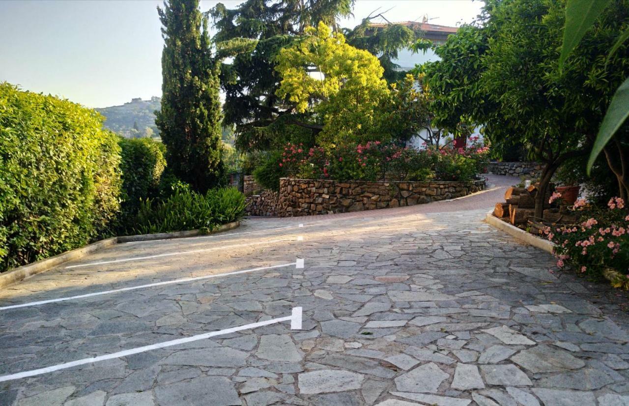 Ca De Rossana Bed&Breakfast San Remo Exterior foto